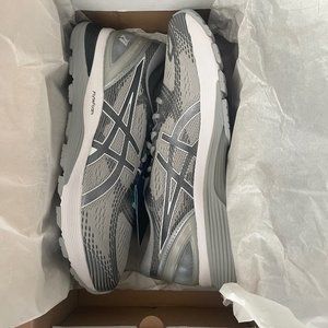 Asics Gel-Nimbus 21 Mens Size 12 Brand New NEVER Worn Mid Grey/Silver